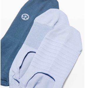 Lululemon Secret Sock *3-Pack
Icecap / Code Blue / Icecap; New Without Tags, M